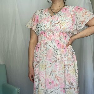 Elegant Floral Maxi Dress in Pink and White